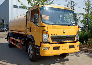 China Sinotruck HOWO 4x2 6 Wheeler 10 Tons Water Tanker Truck 10000 Liters Water Sprinkler Truck supplier