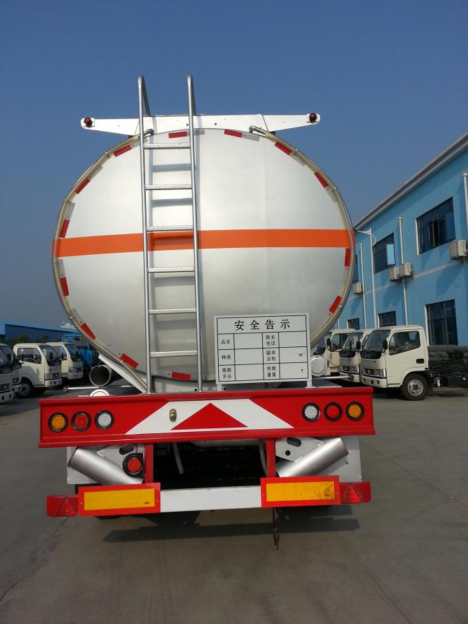 Heavy Duty 3 Axle 45000L Oil Tanker Semi Trailer 4 Compartments 45M3 For Transporting Oil