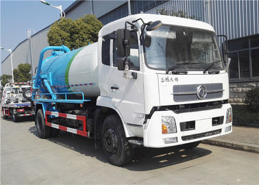 China Vacuum Sewage Tanker Truck , Dongfeng 4x2 6 Wheels Fecal Suction Truck 6000L supplier