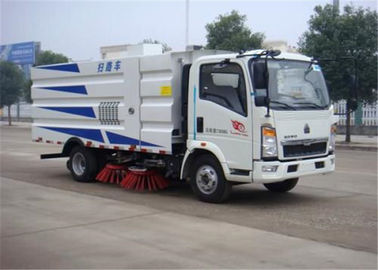 China Euro II RHD 2 Axles Road Sweeper Truck Water Saving Wet Type Street Cleaning Machine supplier