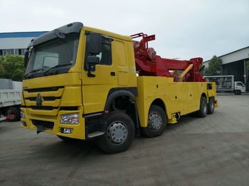 China Road Heavy Rescue Tow Trucks 8X4 Diesel Fuel Type / Manual Transmission Type supplier