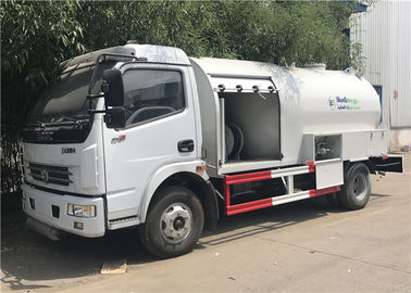 China 6m3 3 Tons 6000l Bobtail Lpg Truck , Dongfeng 6 Wheels Lpg Filling Dispenser Truck supplier