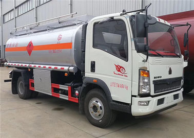 China Sinotruck HOWO 4x2 10M3 10000 Liters Fuel Tank Truck Oil Refuel Truck Fuel Tanker Bowser supplier