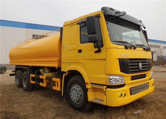 kaufen Geschäftemacher-LKW Sinotruk HOWO 10, 18000L 20000L 18 Tonnen 20 Tonnen Wassertanker-LKW Online-Herstellung
