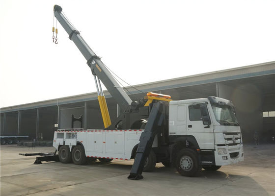 Buy 8x4 12 Wheels 371hp Wrecker Tow Truck Heavy Duty 50 Tons Road Recovery Truck online manufacture
