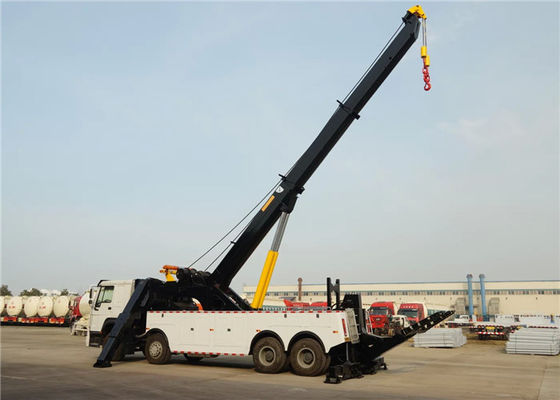 Buy Heavy Duty Wrecker Tow Truck 8x4 12 Wheels 371hp 50tons 50T For Road Rescue online manufacture