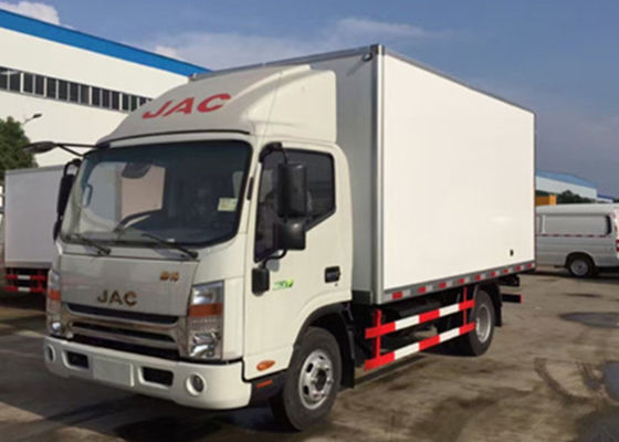 kaufen JAC 4x2 kühlte Kasten-LKW 5 Tonnen Fiberglas-innere/äußere Wand für Tiefkühlkost Online-Herstellung