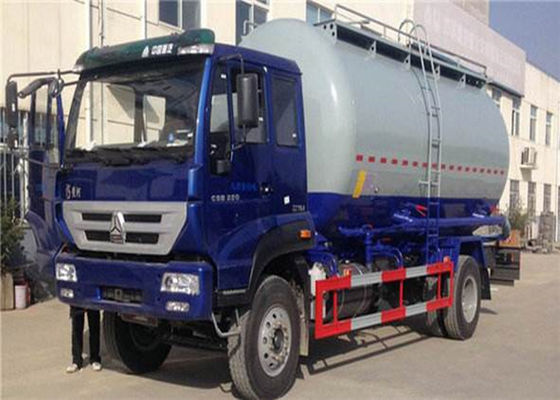 Buy HOWO 6 Wheel Cement Carrying Trucks , 4x2 10m3 Bulk Tank Truck High Safety / Reliability online manufacture