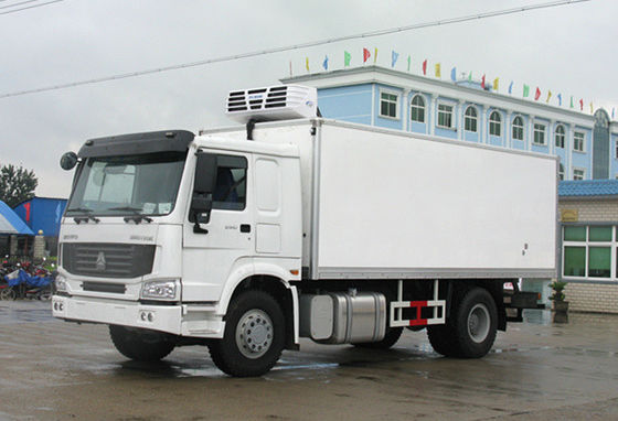 acheter SINOTRUK Howo a frigorifié le camion 4x2 de boîte 5 tonnes non d'Assemblée facile de pollution fabrication en ligne