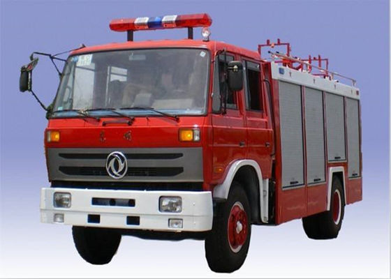 kopen Rode Kleur Brandbestrijdingsvrachtwagen 5000 Literwater en 1500 Literschuim met Hoge drukpomp online vervaardiging