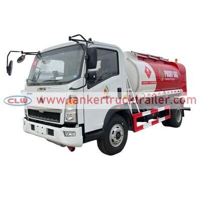 acheter Nouveau camion de ravitaillement en carburant HOWO 4X2 fabrication en ligne