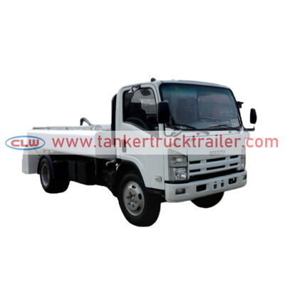 Buy ISUZU 5000 Liters Aircraft Toilet Service Truck for Aircraft Sanitation online manufacture