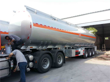 Professional Heavy Duty Semi Trailers 42000L 45000 L 50000 L Oil / Fuel Tank Trailer supplier