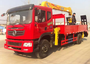 Dongfeng 4x2 Truck Mounted Crane / 5 Ton Mobile Crane High Performance supplier